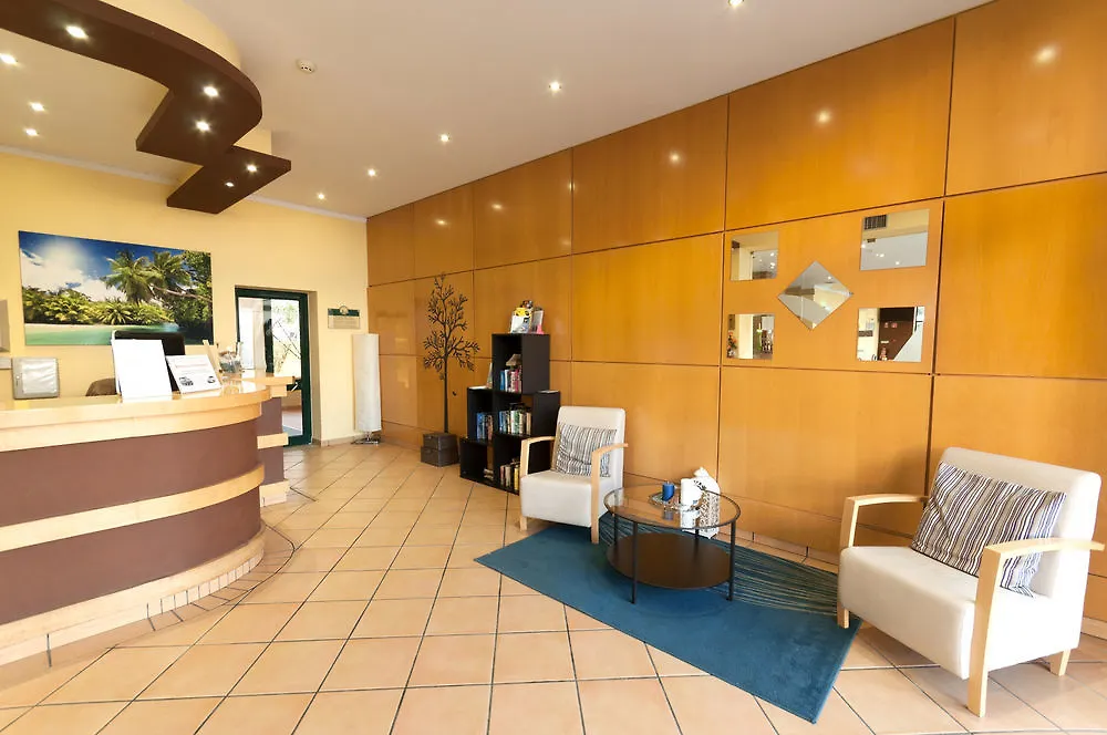 Plaza Real By Atlantichotels Portimão 3*,